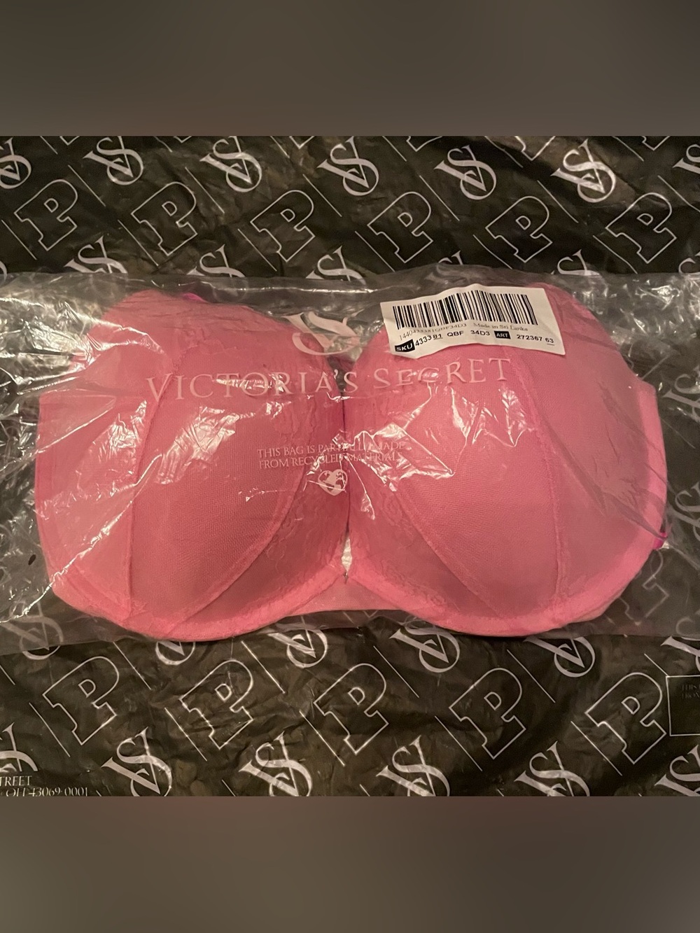 NWT Victoria’s Secret Pink Pushup Bra Size 34DDD